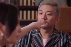吃瓜娱乐圈八卦直播,揭秘明星幕后故事，吃瓜群众狂欢盛宴